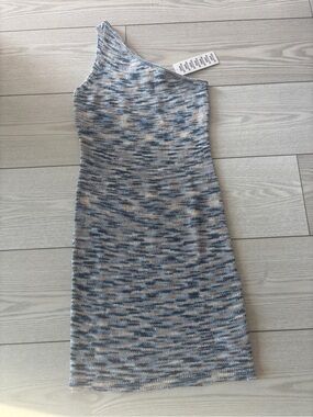 One-Shoulder Knit Bodycon Dress in Blue and Cream